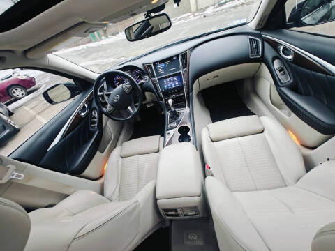 2014 Infiniti Q50 Sport