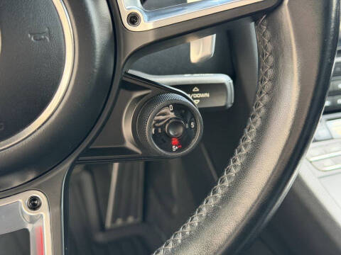 2018 Porsche 911 Carrera GTS