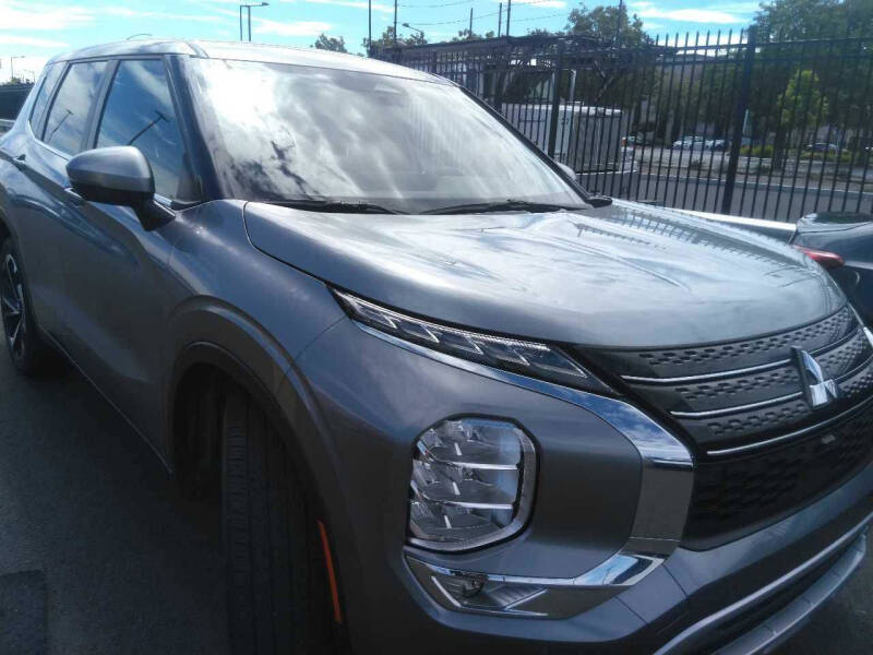2024 Mitsubishi Outlander