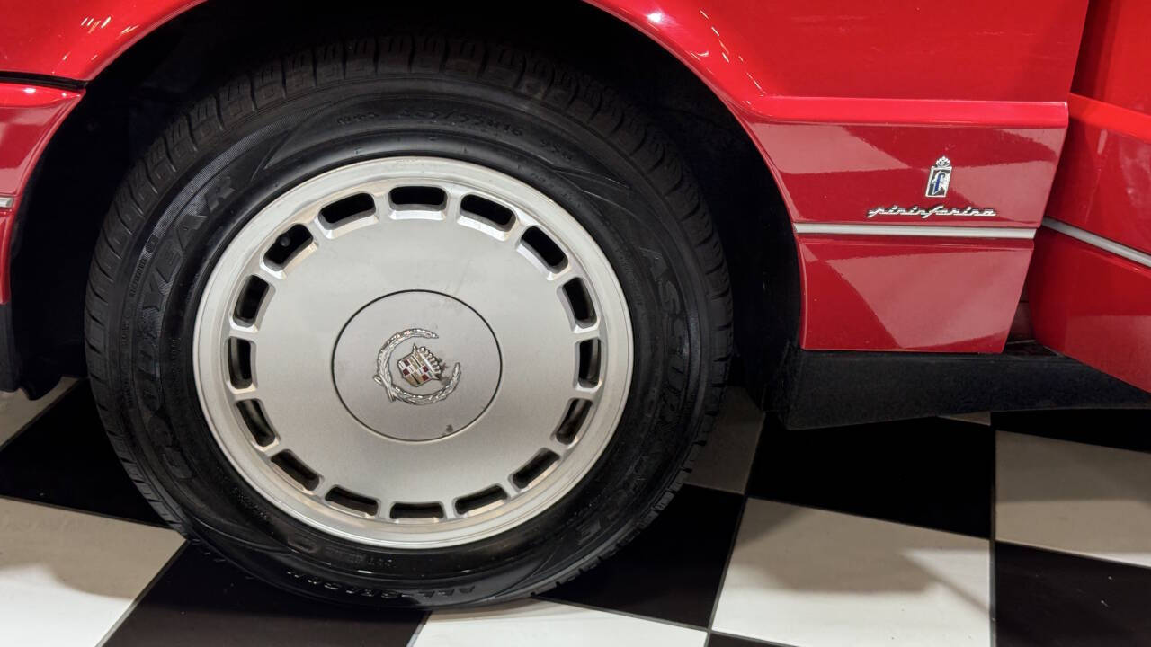 1990 Cadillac Allante 74