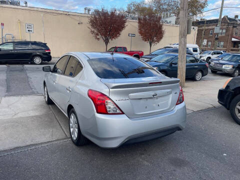 2019 Nissan Versa SV