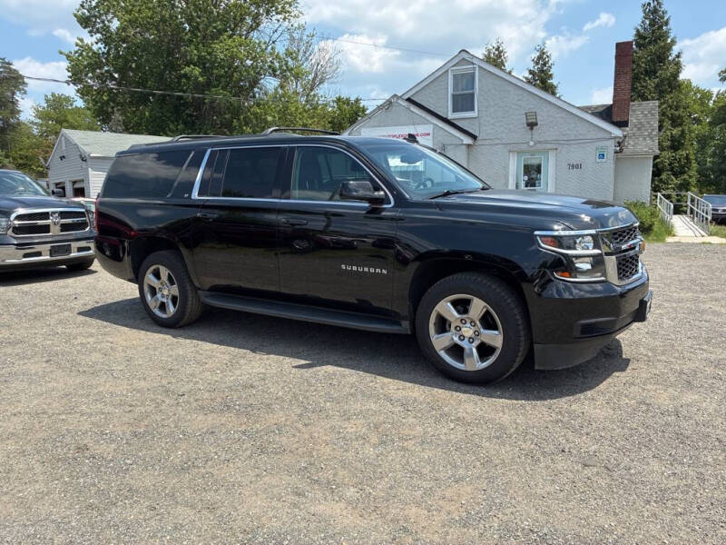 2017 Chevrolet Suburban LT