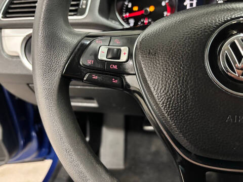 2017 Volkswagen Passat 1.8T S