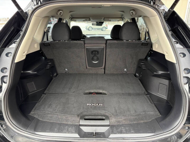2019 Nissan Rogue SV