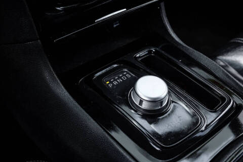 2018 Chrysler 300 S