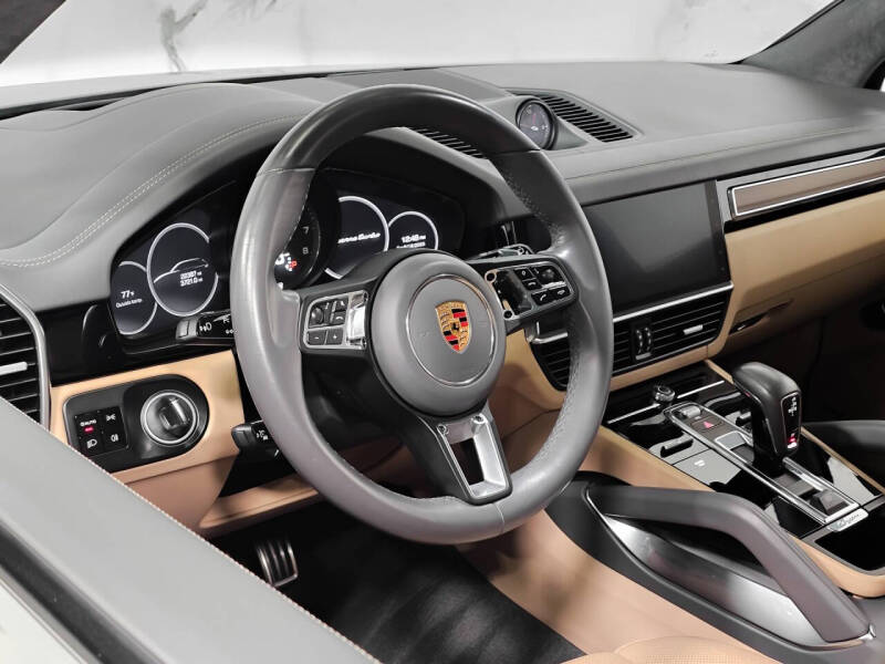 2020 Porsche Cayenne Turbo