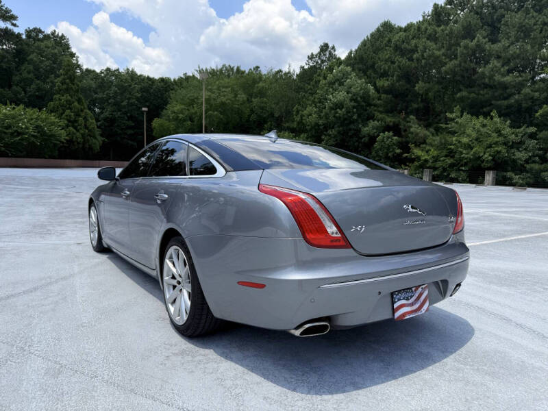 2013 Jaguar XJ