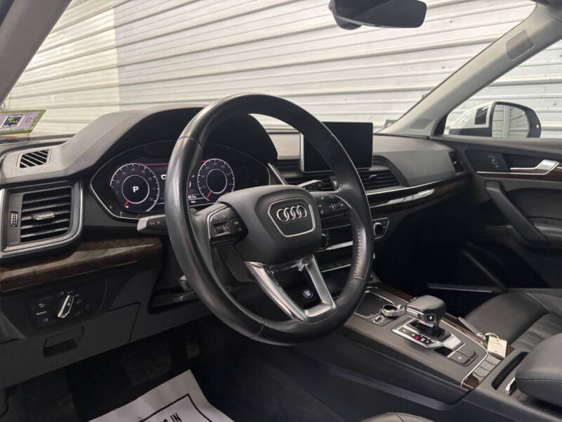 2019 Audi Q5 quattro Premium Plus 45 TFSI