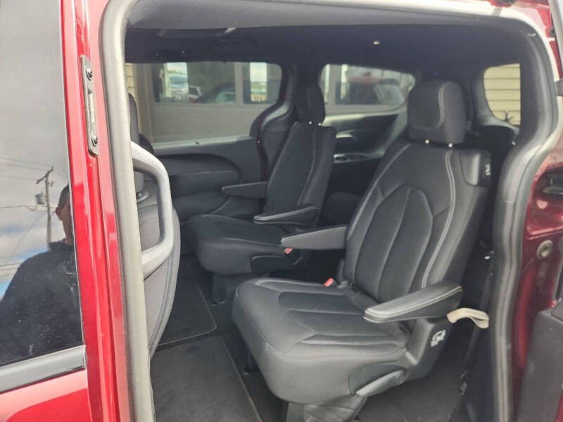 2018 Chrysler Pacifica Touring Plus