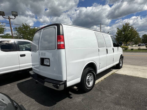 2019 Chevrolet Express 2500