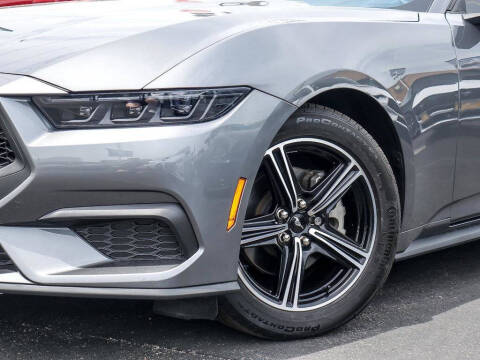 2025 Ford Mustang EcoBoost Premium