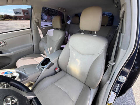 2015 Toyota Prius Four