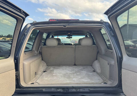 2000 Cadillac Escalade