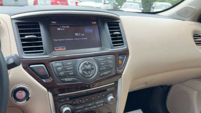 2016 Nissan Pathfinder