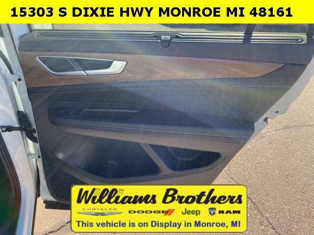 2024 Volkswagen Atlas SE