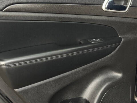 2018 Jeep Grand Cherokee Laredo E