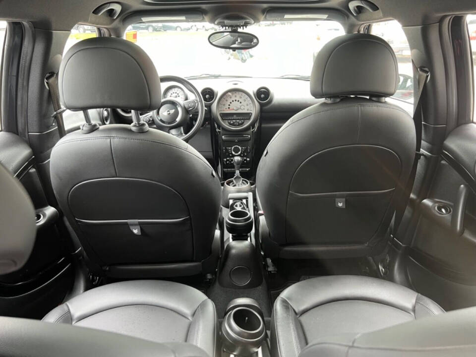 2011 MINI Cooper Countryman for sale at M & M Motors in Des Moines, IA