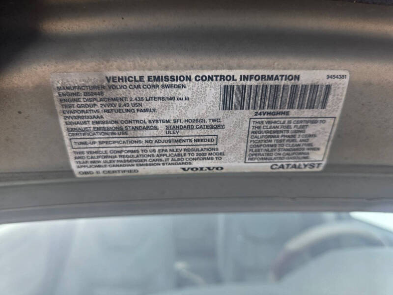 2002 Volvo V70 2.4