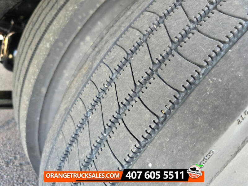 2019 International DuraStar 4300