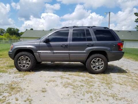 2004 Jeep Grand Cherokee for sale at Tennessee Valley Wholesale Autos LLC in Huntsville AL