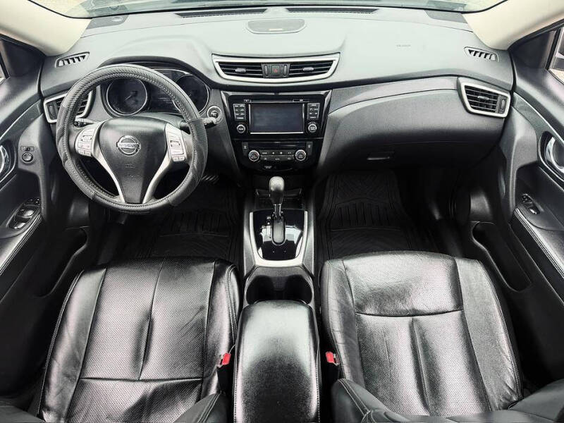 2015 Nissan Rogue