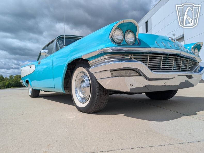 1957 Chrysler Windsor
