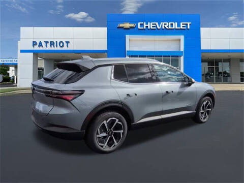 2026 Chevrolet Equinox EV LT 2