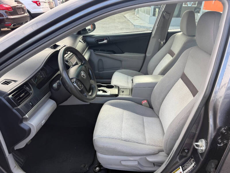 2013 Toyota Camry LE