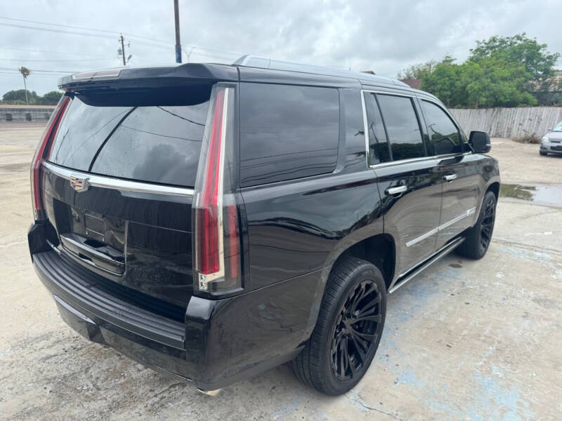 2016 Cadillac Escalade Platinum