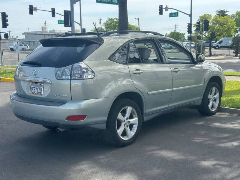 2004 Lexus RX 330