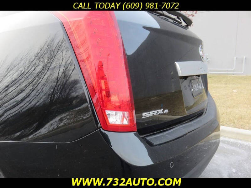 2011 Cadillac SRX Performance Collection