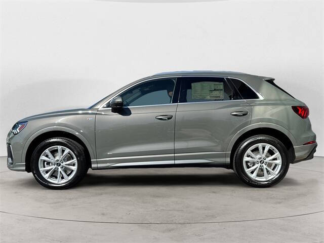 2025 Audi Q3 quattro S line Prem Plus 45 TFSI