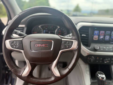 2017 GMC Acadia SLT-1