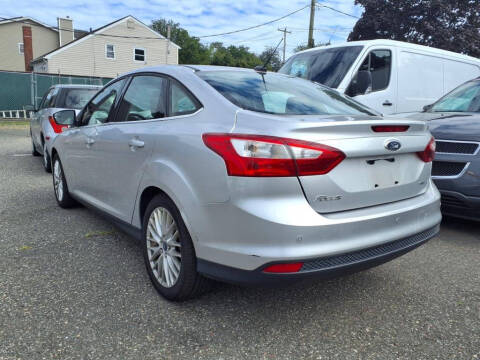 2012 Ford Focus SEL