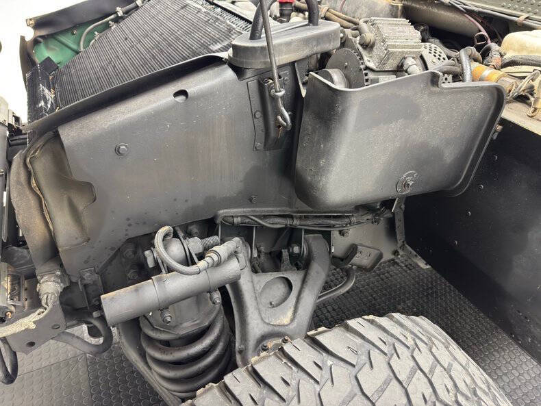 1995 AM General Hummer