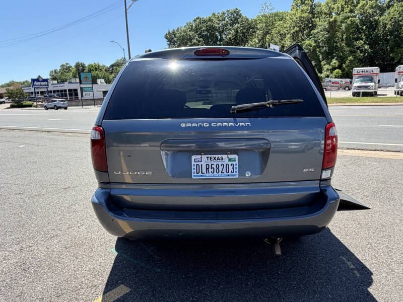 2002 Dodge Grand Caravan ES