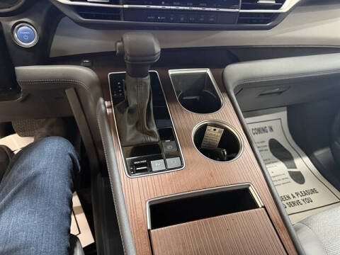 2024 Toyota Sienna LE 8-Passenger