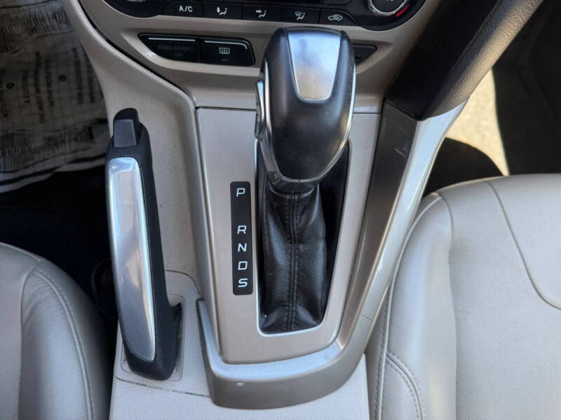 2012 Ford Focus SEL