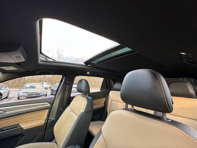 2022 Volkswagen Atlas Cross Sport V6 SE