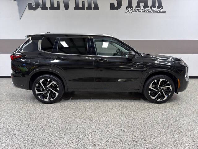 2022 Mitsubishi Outlander SEL