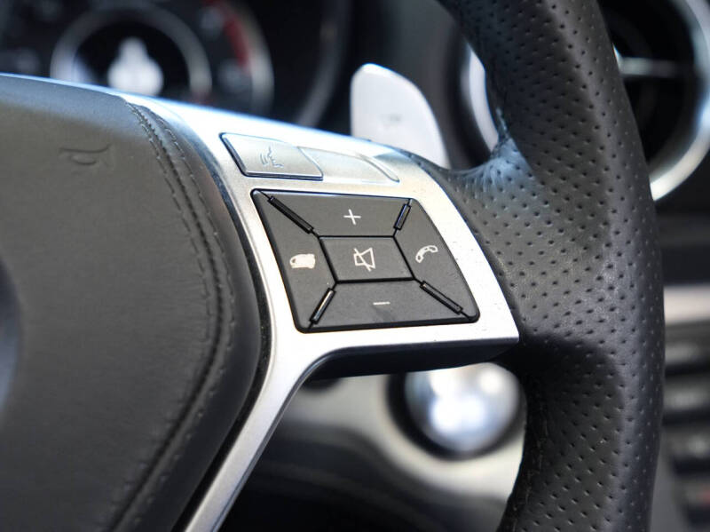 2013 Mercedes-Benz SL-Class SL 63 AMG