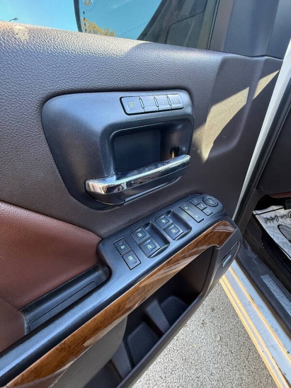 2014 Chevrolet Silverado 1500 High Country