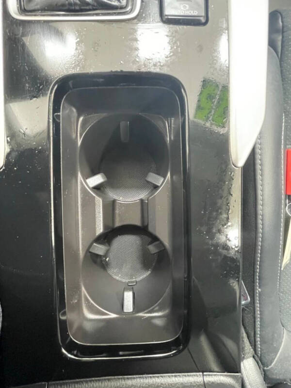 2025 Mitsubishi Eclipse Cross SE