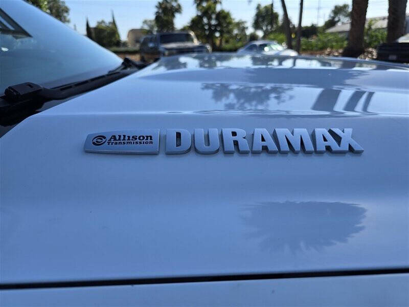 2017 Chevrolet Silverado 3500HD CC