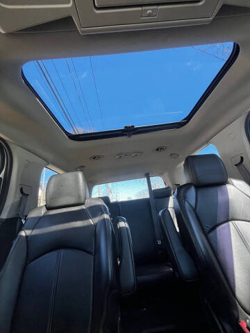 2012 GMC Acadia SLT-2