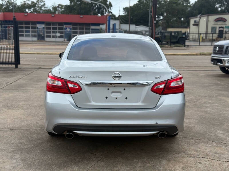 2017 Nissan Altima 2.5 SV