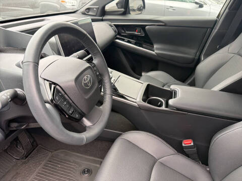 2025 Toyota bZ4X Limited