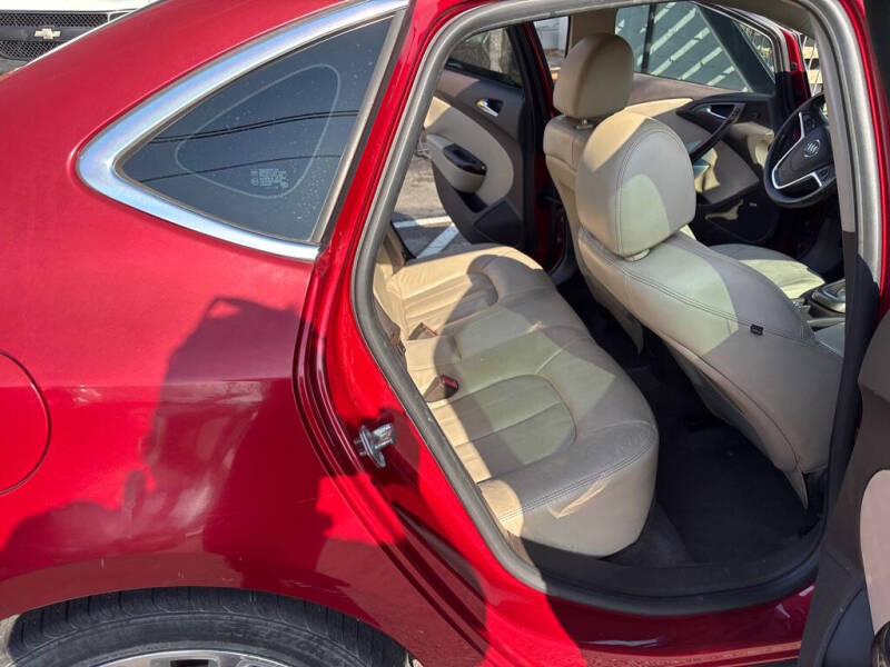 2012 Buick Verano Leather Group