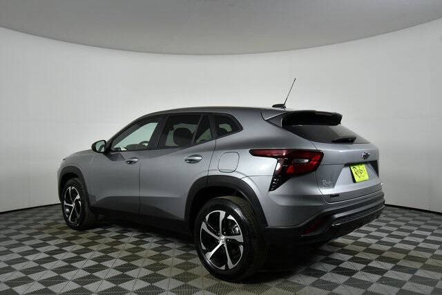 2025 Chevrolet Trax RS