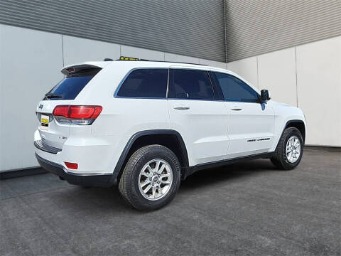 2020 Jeep Grand Cherokee Laredo